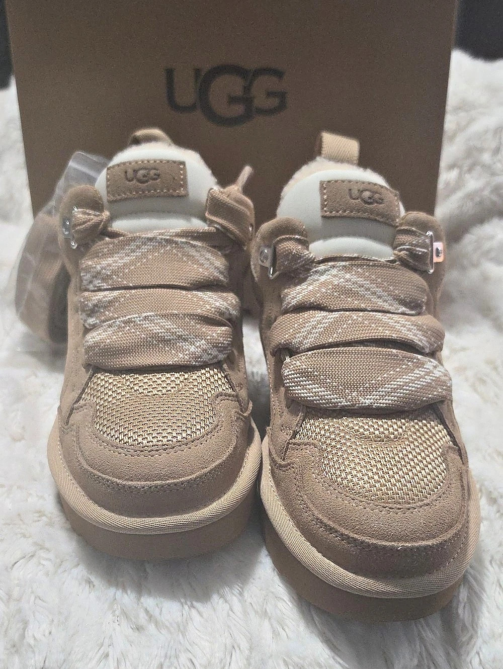 UGG Lowmel Sneaker Sneakers in Brown